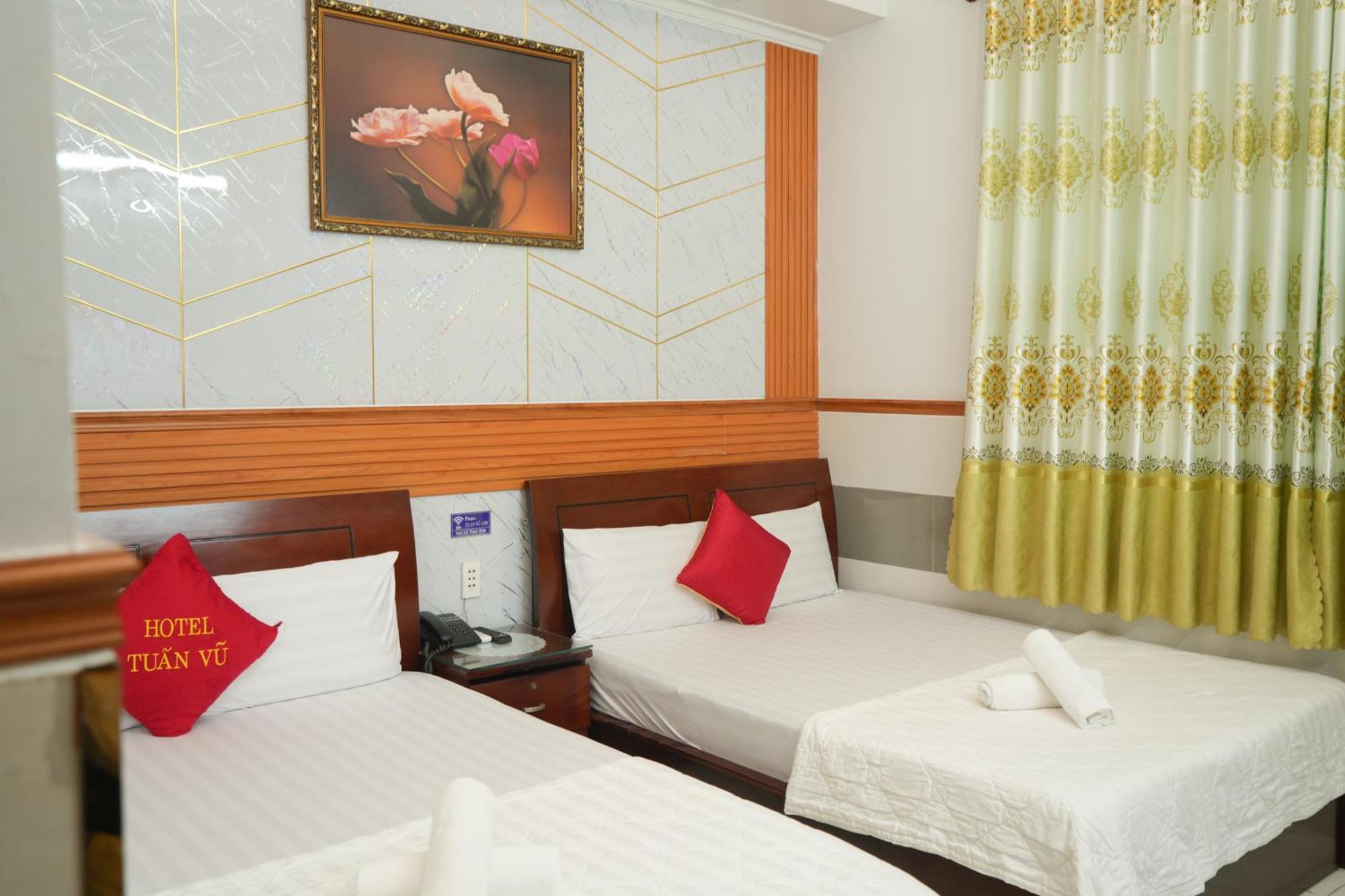 Khach San Tuan Vu Hotel TP. Hồ Chí Minh Ngoại thất bức ảnh